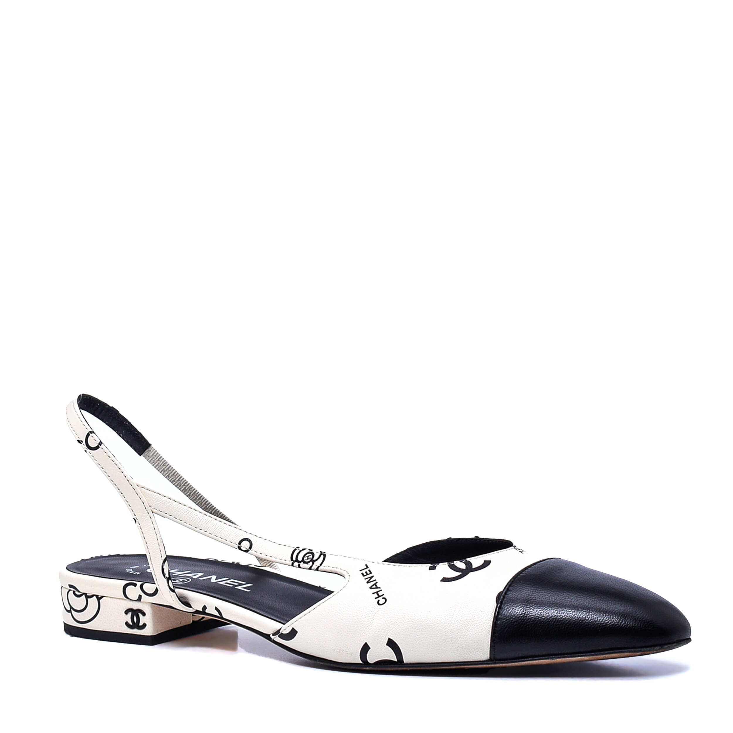 Chanel - White & Black Printed Lambskin Cap Toe CC Slingbag Ballet Flats / 40